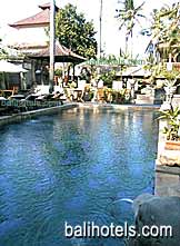 Hotel Restu Bali - swimming pool