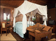 Double bed at Villa Kendil
