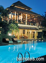 Camplung Sari Hotel - swimming pool