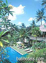 Pertiwi Resort & Spa - swimming pool
